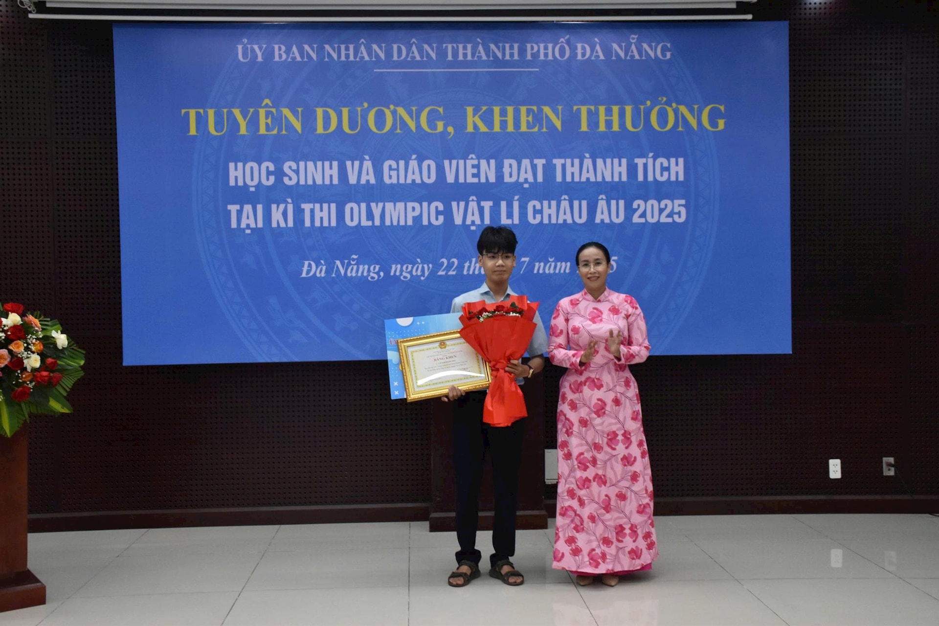 22-tang-thuong-hs10.jpg