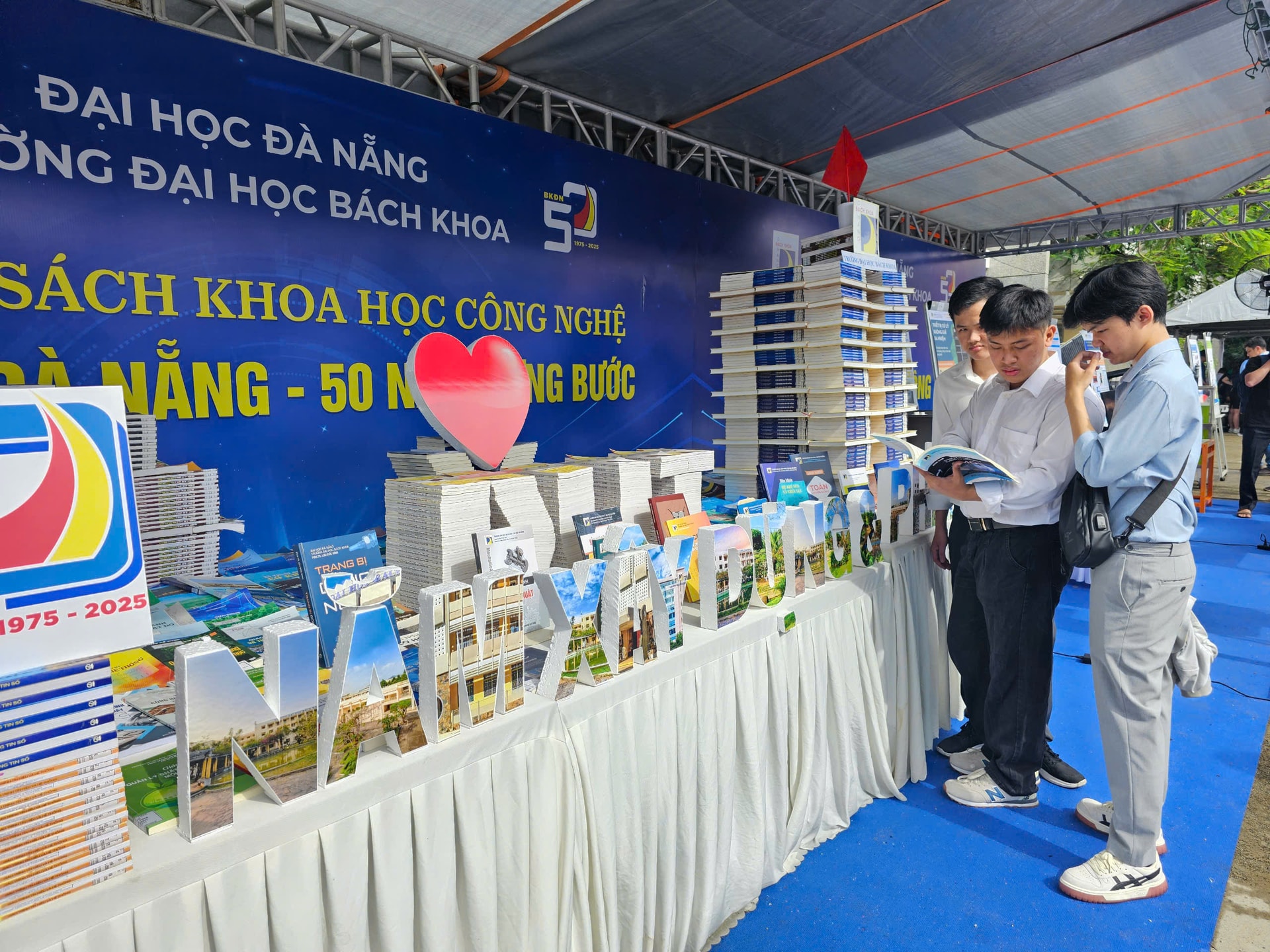 24-7-cong-bo-diem-dh10.jpg