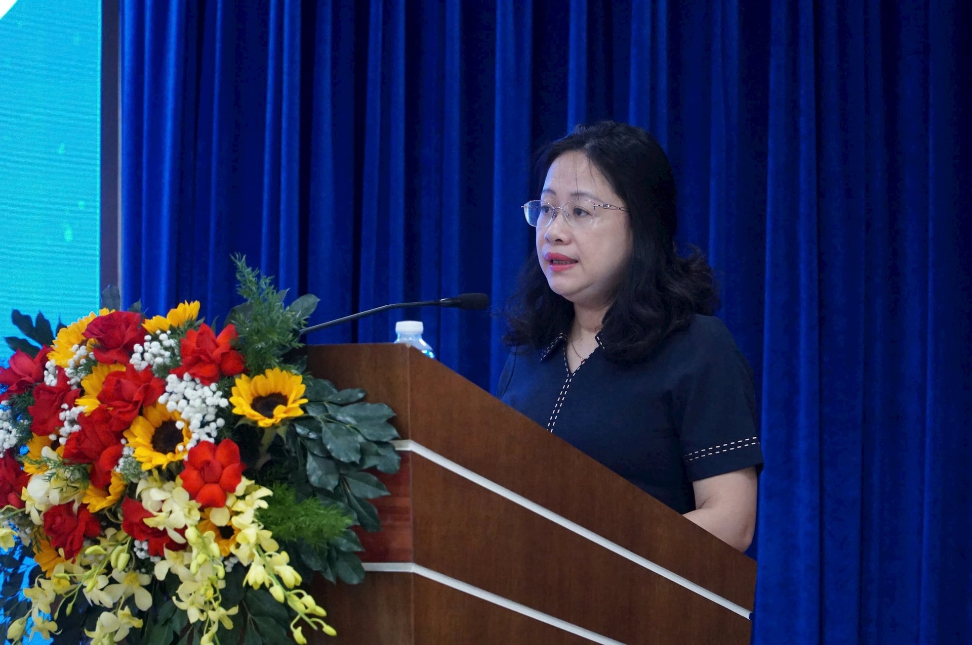 25-7-cong-thuong-19.jpg