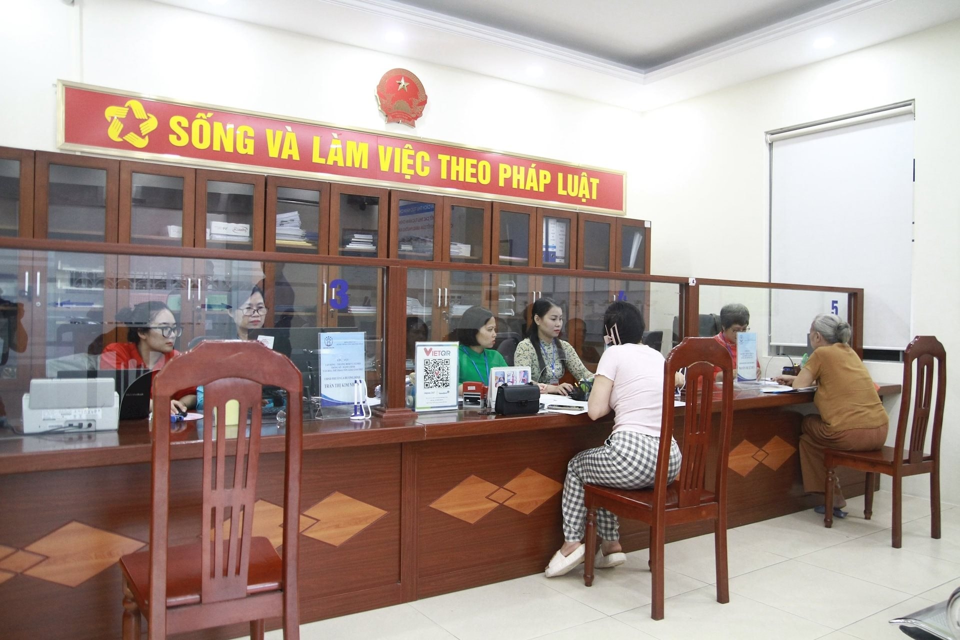chien-dich-45-ngay-dem-ra-quan-ho-tro-hoat-dong-chuyen-doi-so-4-.jpg