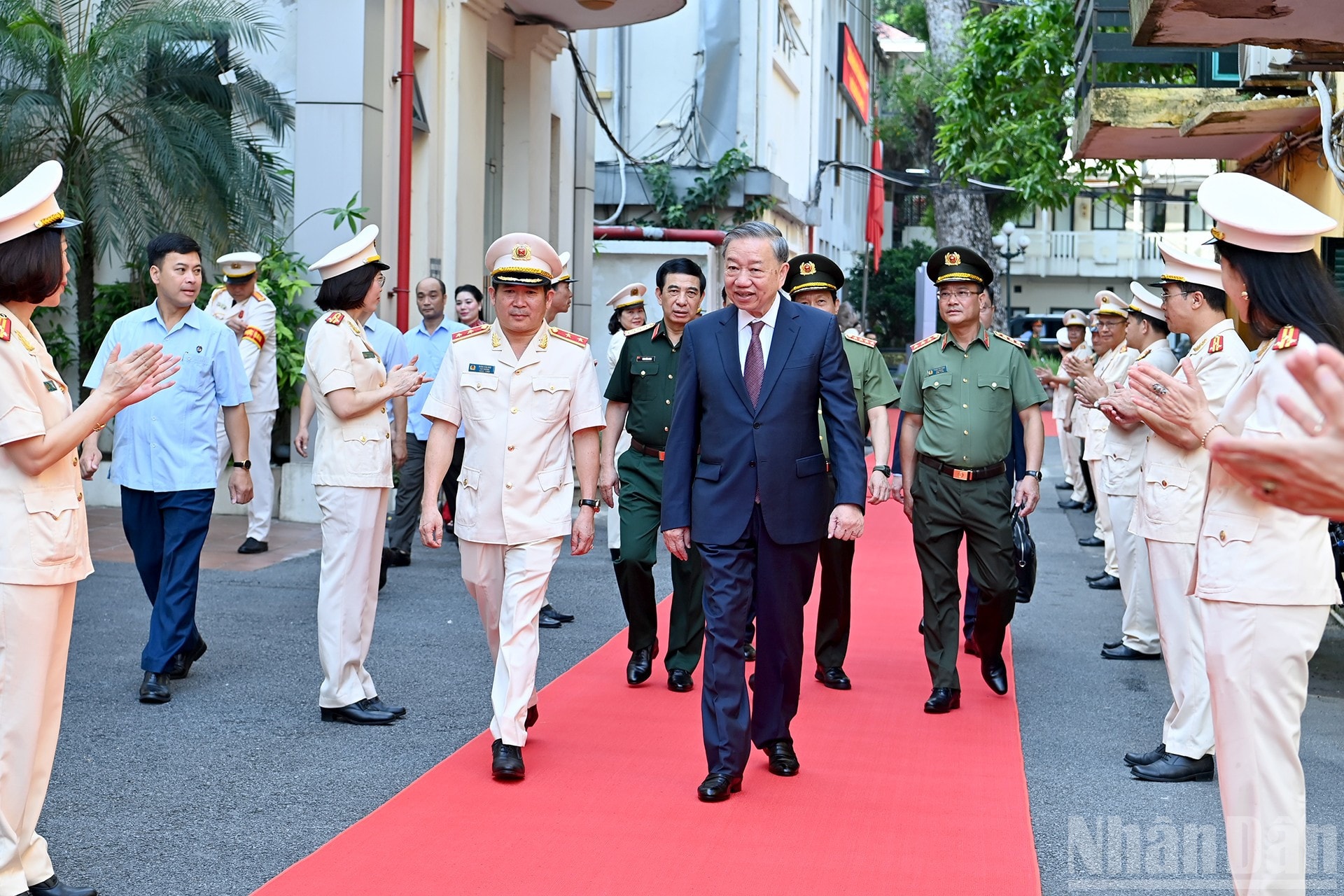 ndo_br_a2-bnd-6154.jpg