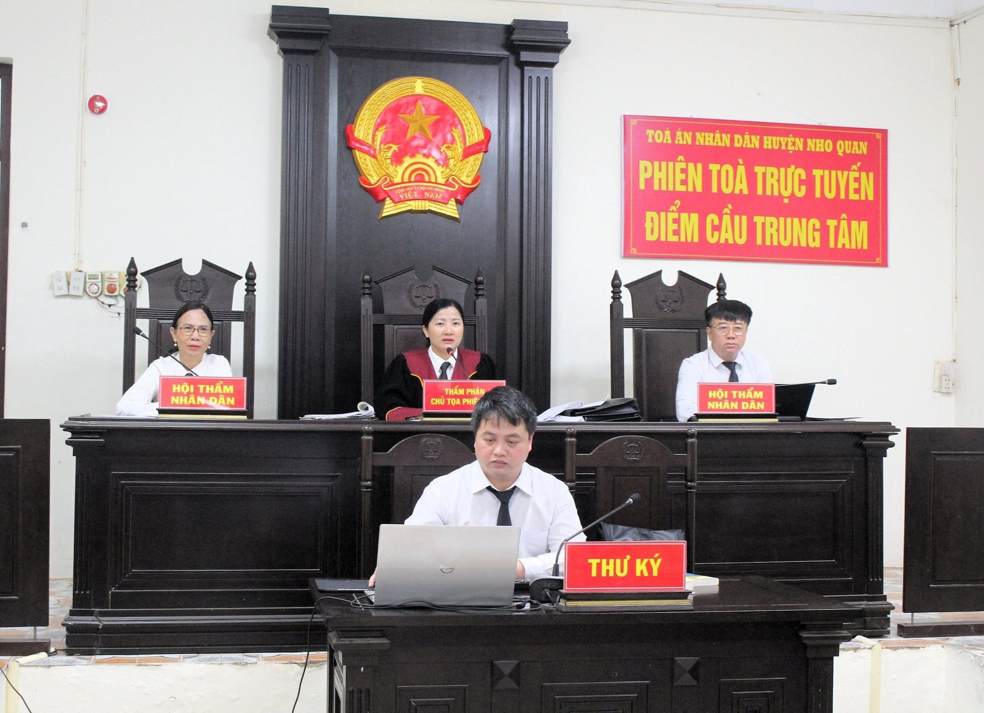 tand_huyen_nho_quan1.jpg