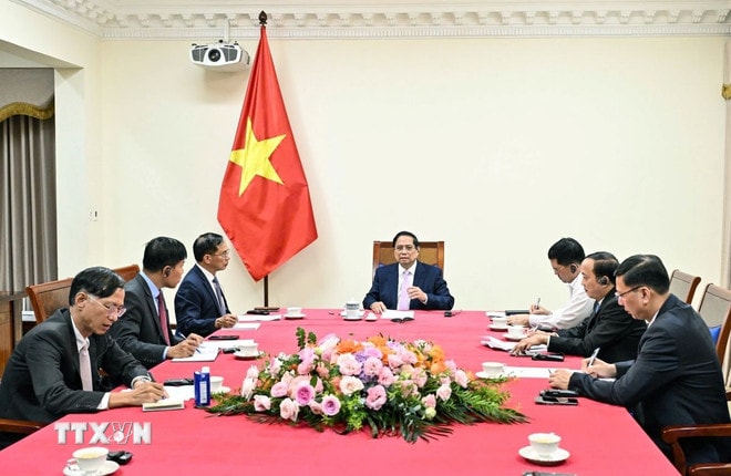 ttxvn-thu-tuong-pham-minh-chinh-dien-dam-voi-thu-tuong-malaysia-anwar-ibrahim-30-3.jpg