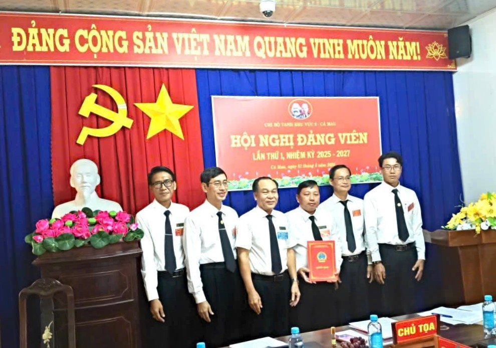 z6863578619154_da0504af71ced1322ceaad1a97c4e3e1.jpg