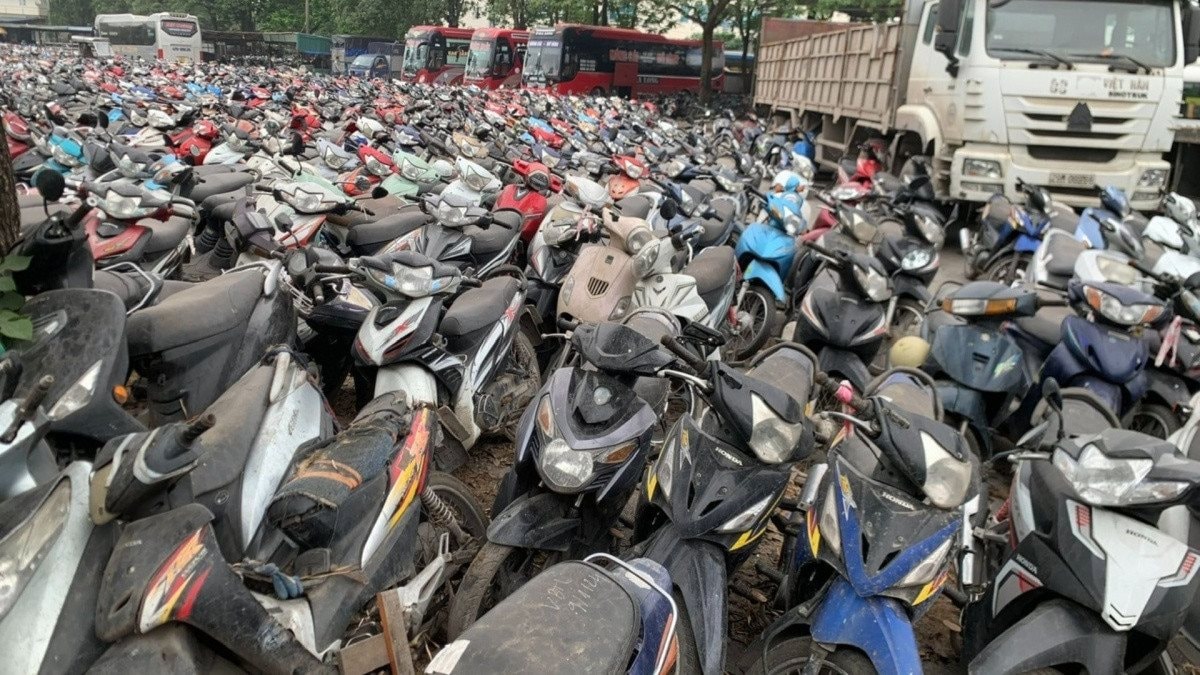 ha-noi-bac-thong-tin-cam-xe-may-chay-xang.jpg