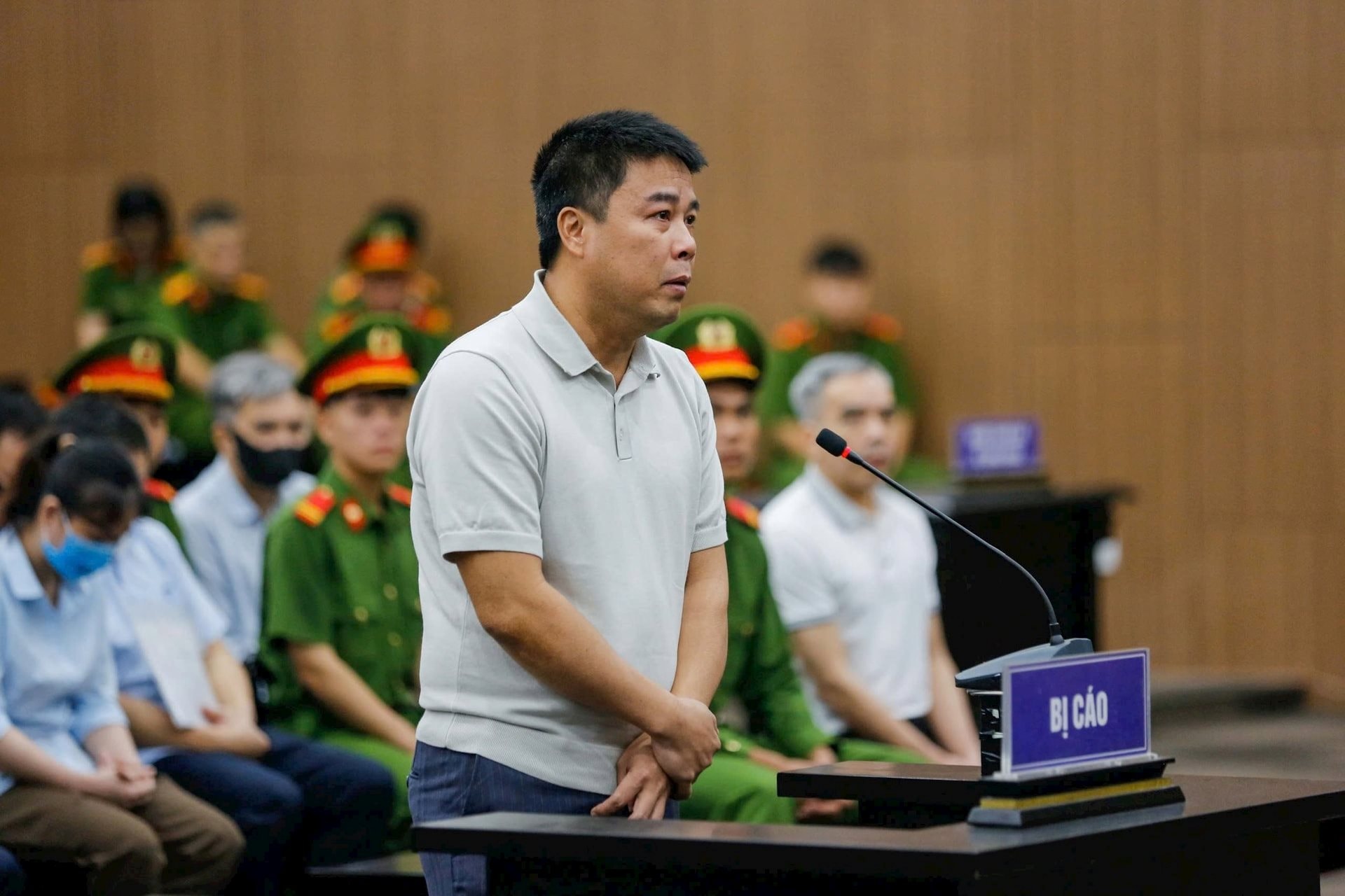 nguyen-van-hau.jpg