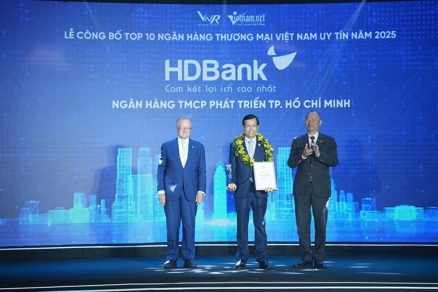 hdb1.jpg