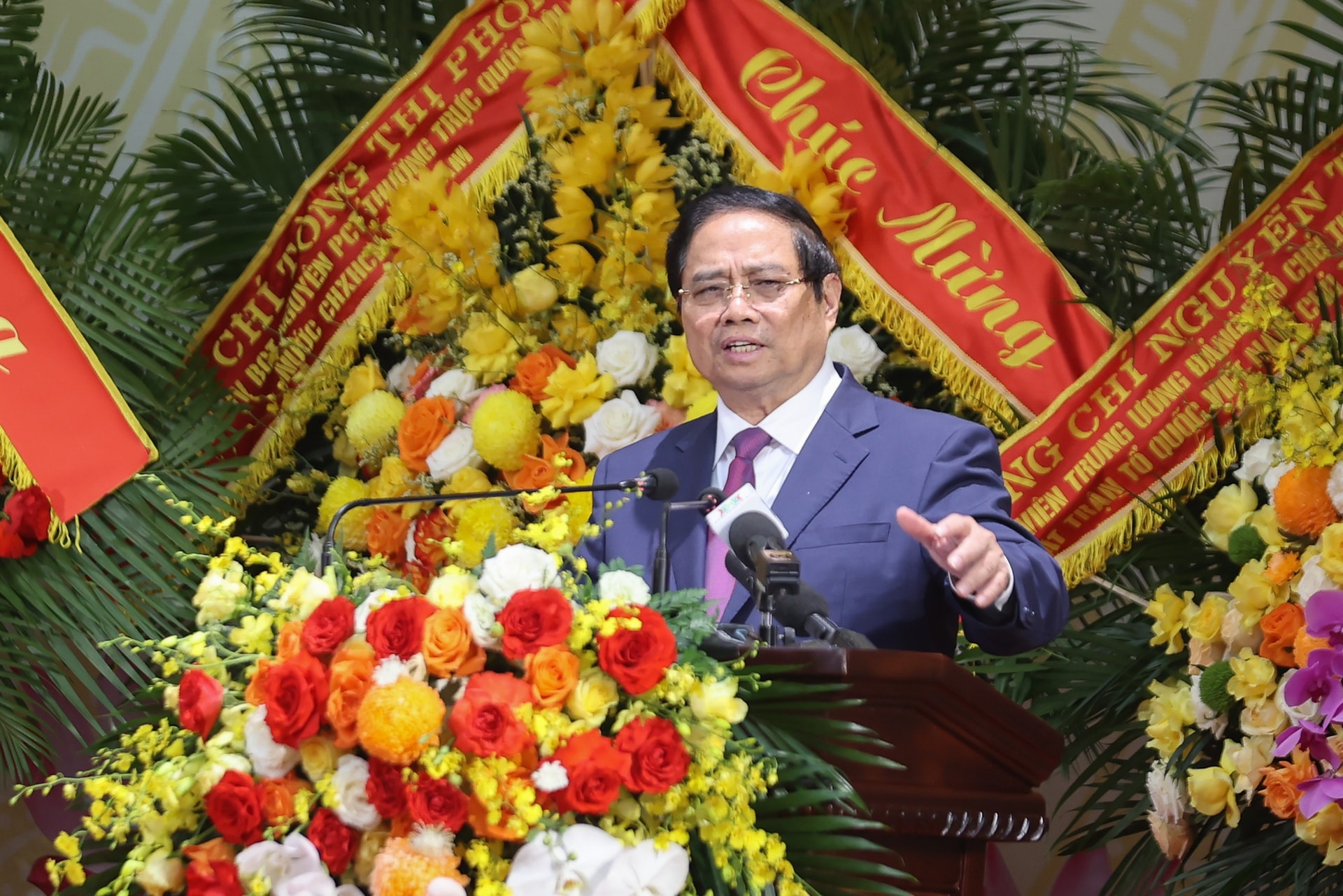 Thủ tướng: Xây dựng phường Tây Hồ kiểu mẫu, đi đầu, đặt mục tiêu đột phá cao hơn mặt bằng chung- Ảnh 7.