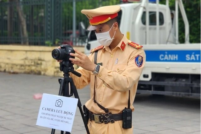 can-tro-luc-luong-chuc-nang-goc-khuat-tren-mat-tran-bao-dam-atgt-anh-2.jpg