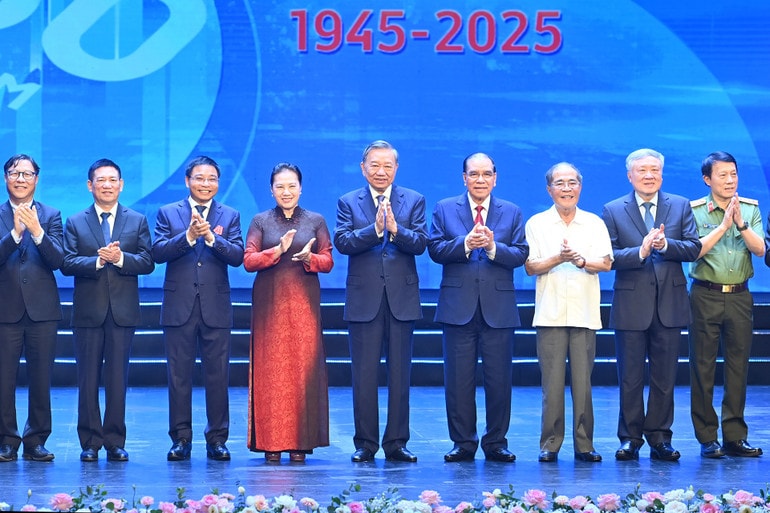 a10-bnd-0032.jpg