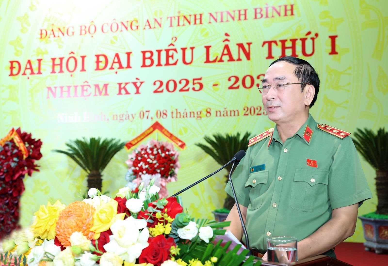 thu_truong_bo_cong_an_tran_quoc_to.jpg
