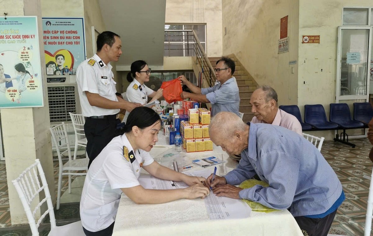 vien-y-hoc-hai-quan-3.jpg