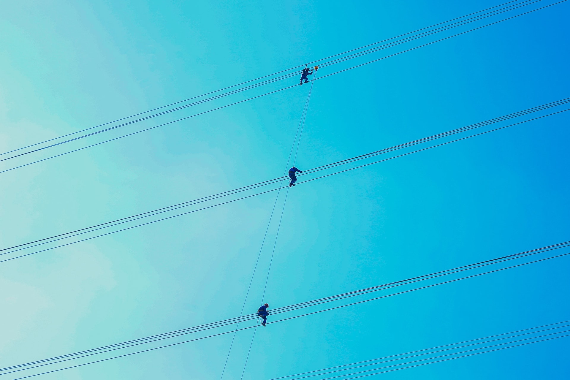 Thủ tướng: Dứt khoát hoàn thành đường dây 500 kV Lào Cai-Vĩnh Yên trong 6 tháng thay vì 2 năm- Ảnh 10.