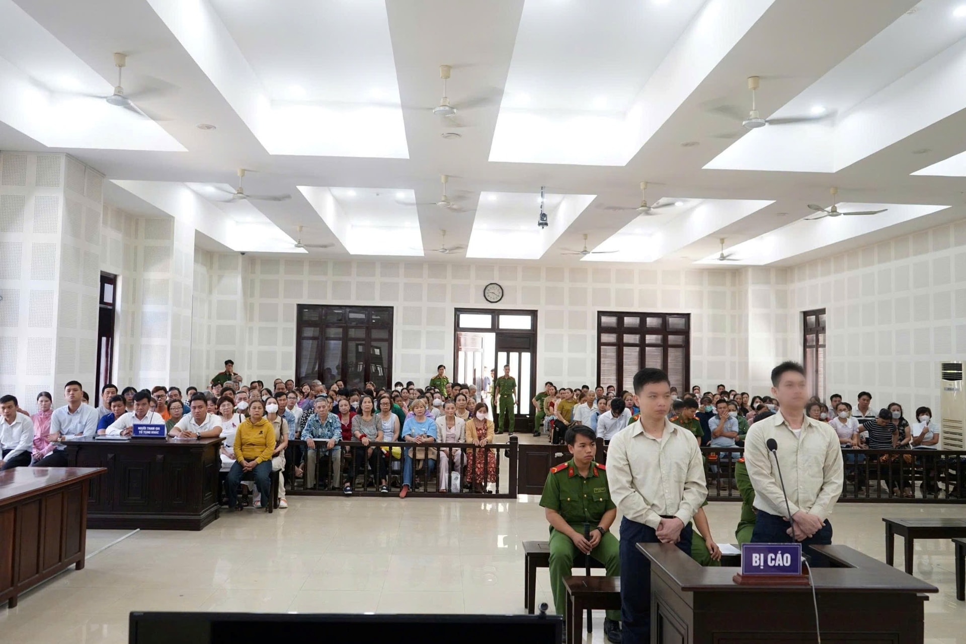 10-8-linh-thai-luadao10.jpg