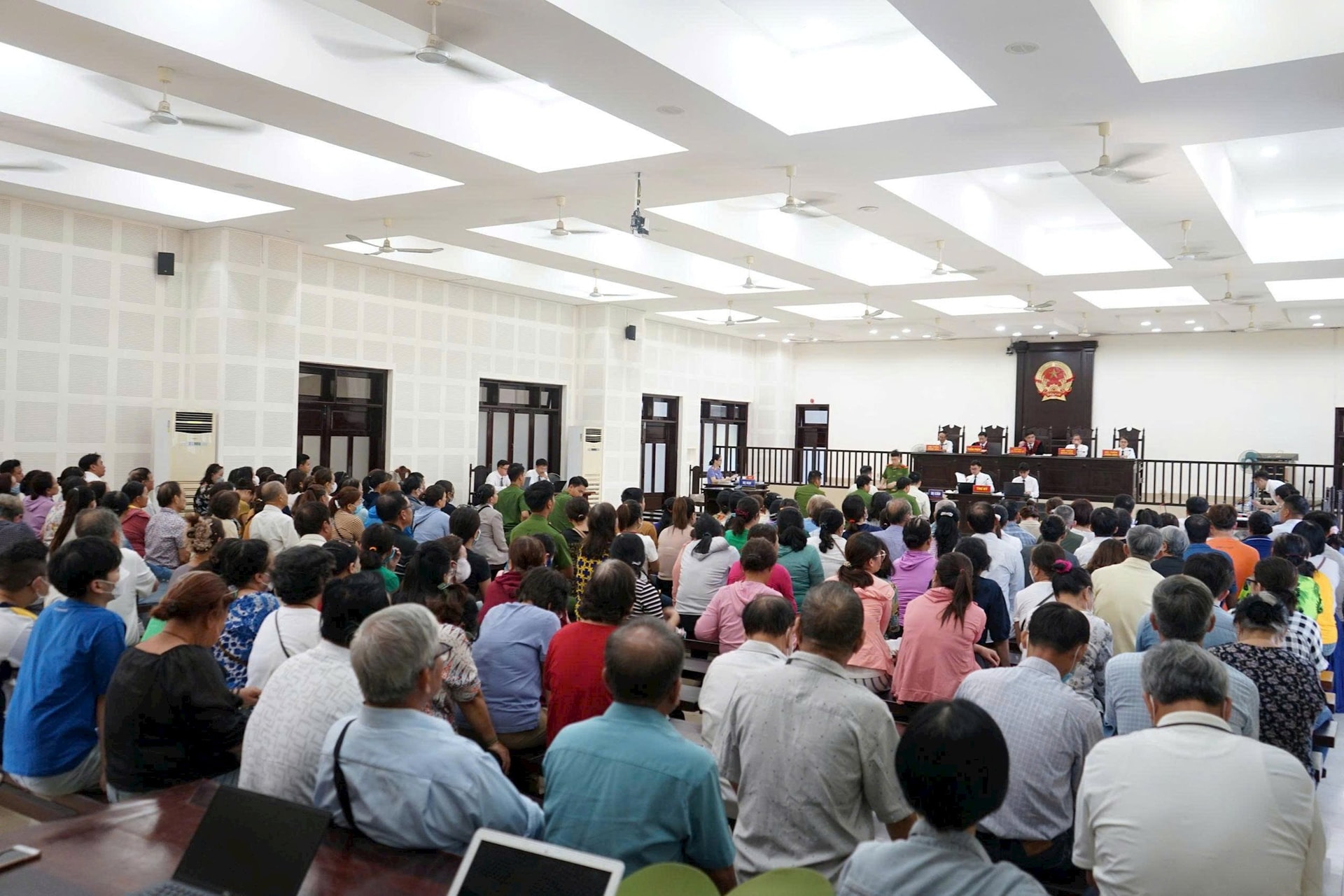 11-8-tatp-tuyenan-linhthai9.jpg