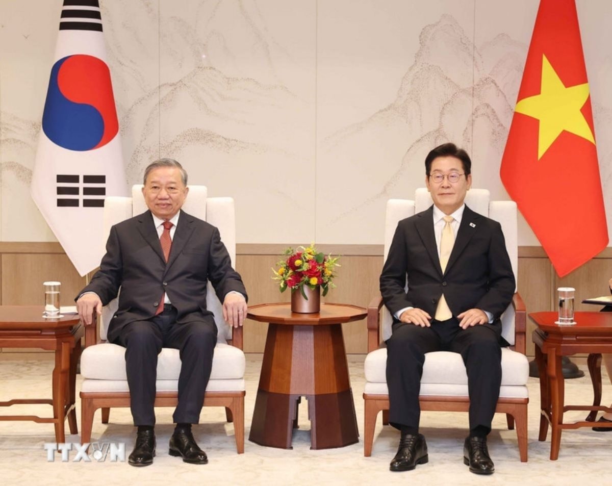 tbt-to-lam-tham-han-quoc.jpg