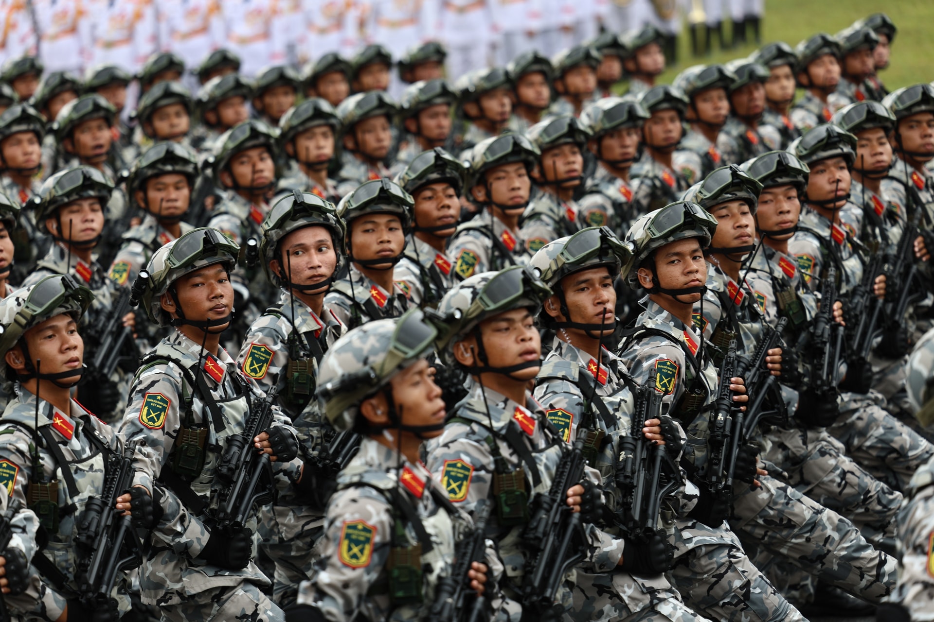 tonghopluyenlan4-15-.jpg