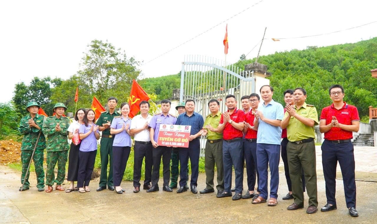 trao_tang_6.jpg