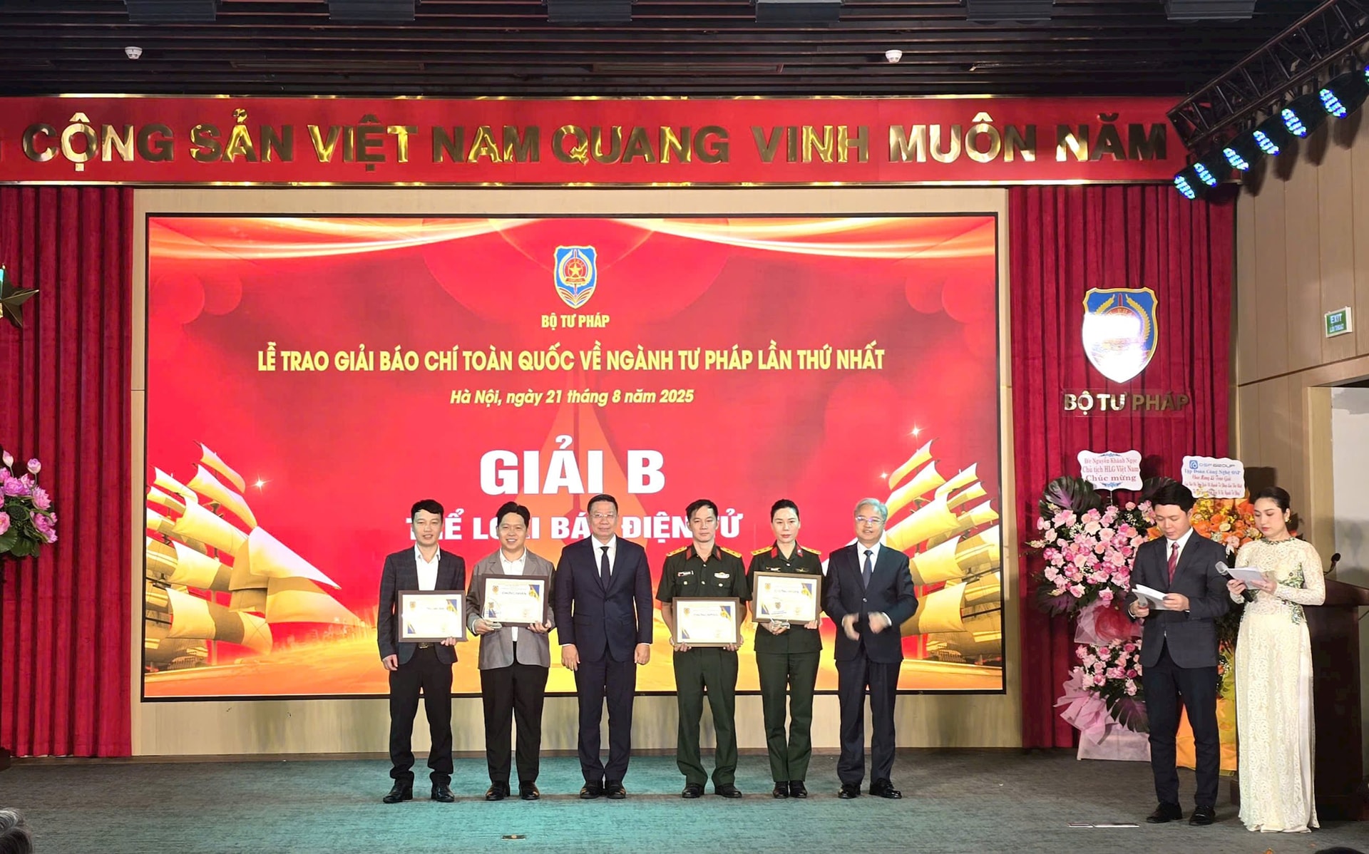 cac-tac-giai-dat-giai-b-bao-chi.jpg