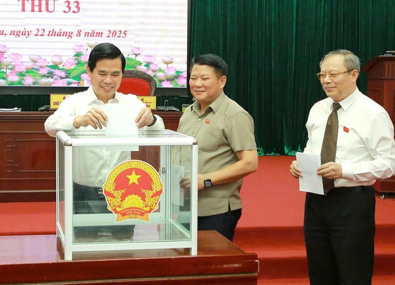 bau-pct-moi-3.jpg