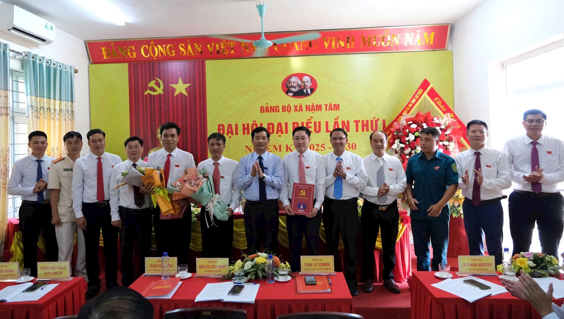 anh-4-nam-tam.jpg