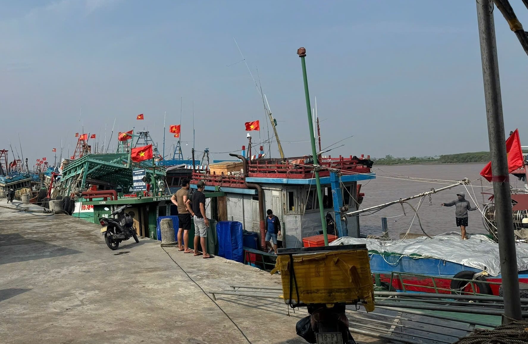 cang-hai-thinh.jpg