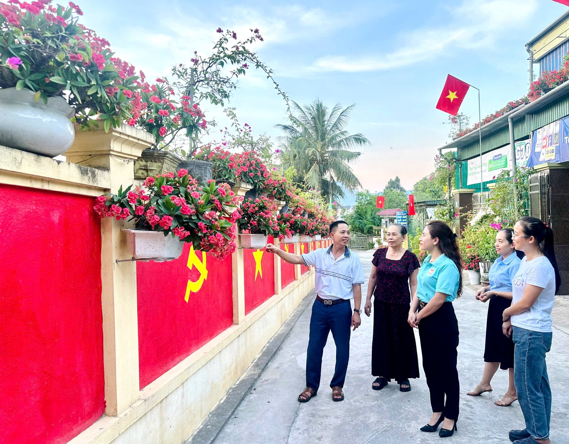 gen-h-anh-thuy-gioi-thieu.jpg