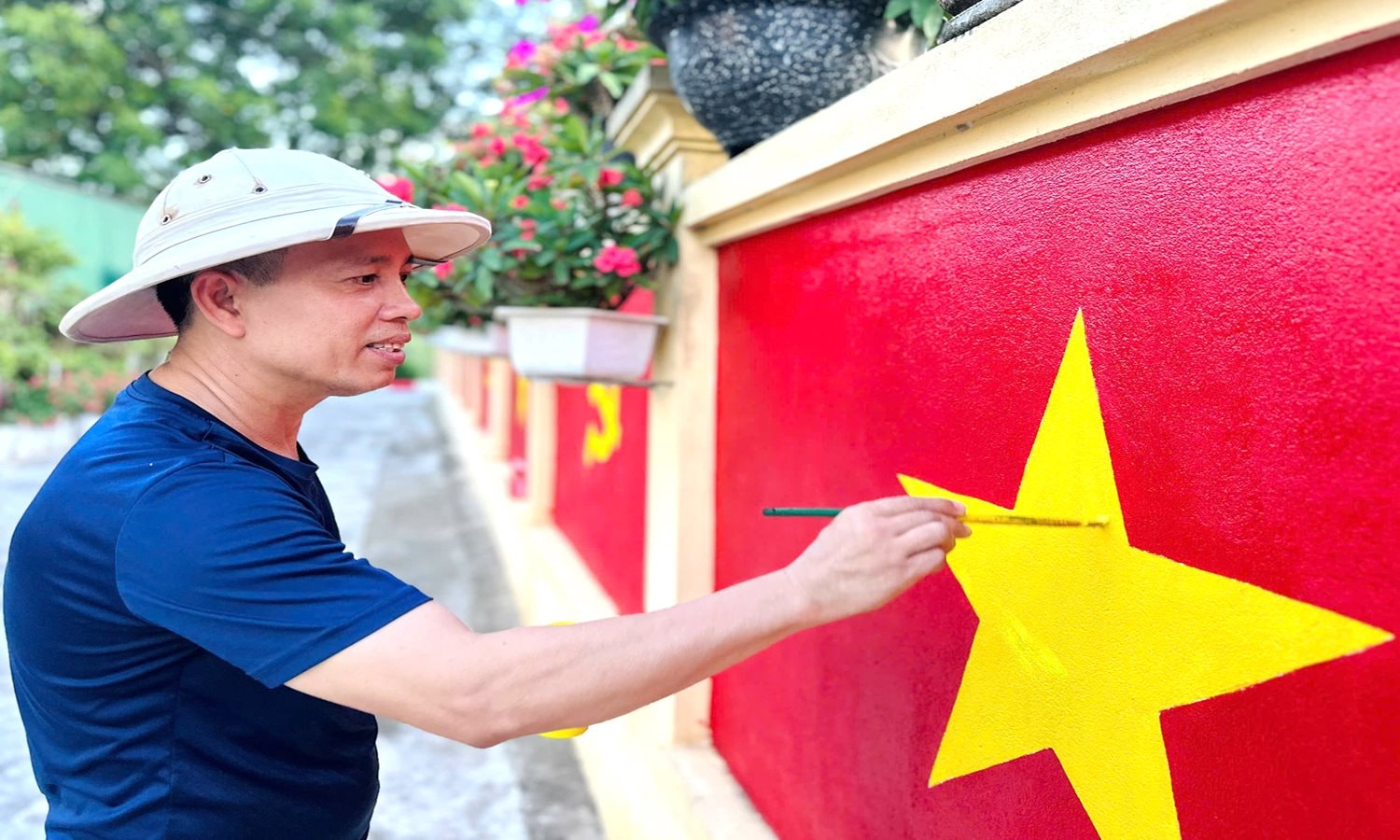 gen-h-anh-thuy-ti-man-trang-tri-lai-co-dang-co-to-quoc.jpg