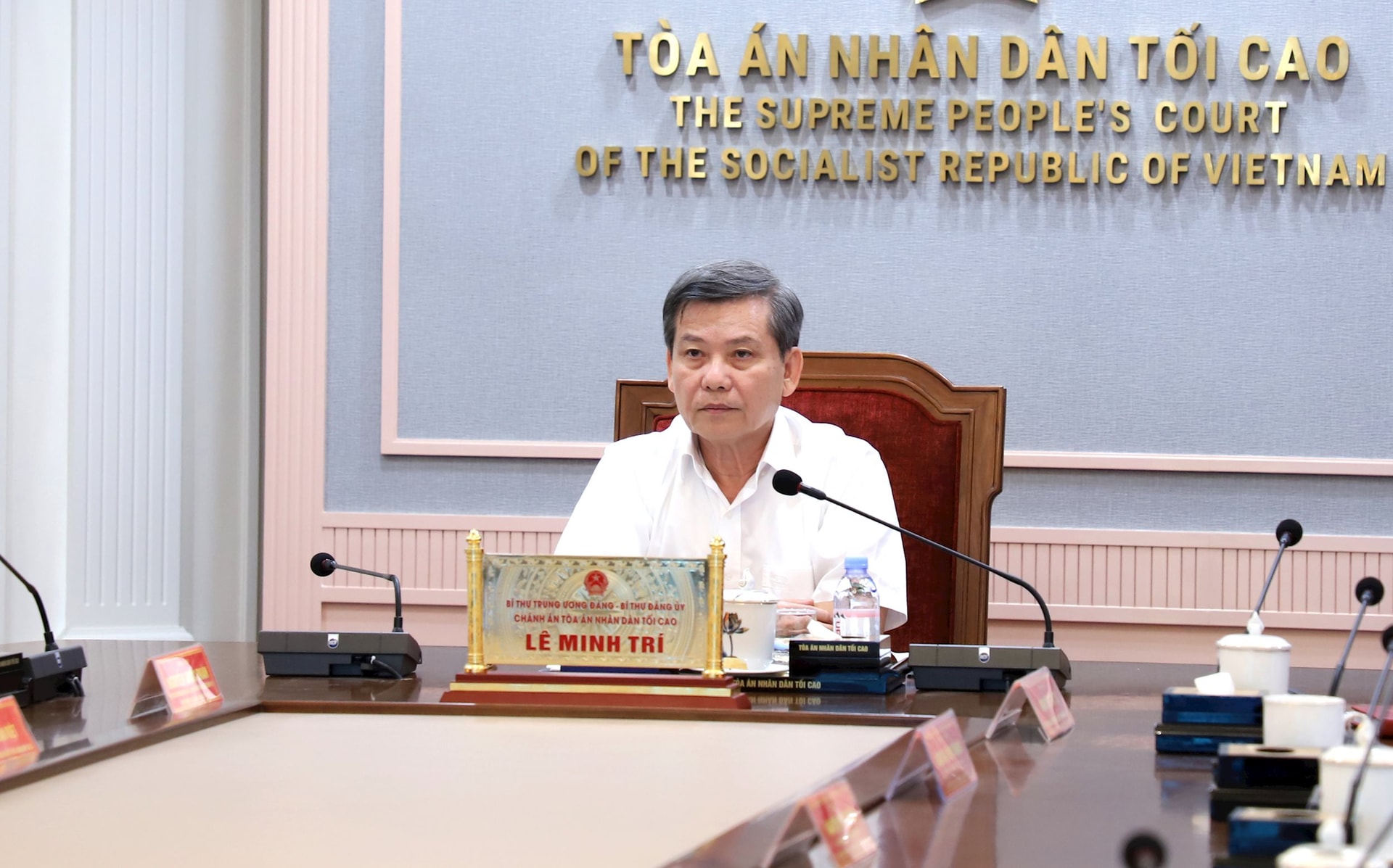 toa-an-giao-ban-cong-tac-2-.jpg