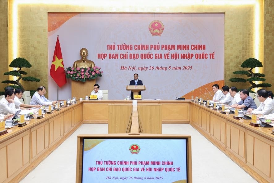 Thủ tướng: Khẩn trương trình Quốc hội cơ chế, chính sách đặc biệt, đột phá thực hiện hội nhập quốc tế- Ảnh 1.