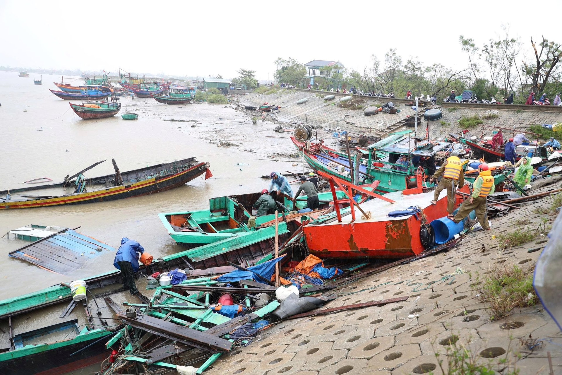 vu_trang_giup_dan_8.jpg