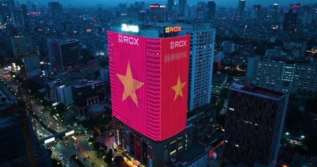 anh-10-rox.jpg