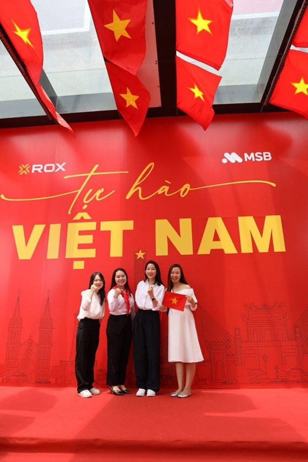 anh-7-rox.jpg