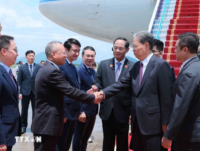 ttxvn-uy-vien-truong-nhan-dai-toan-quoc-trung-quoc-trieu-lac-te-bat-dau-tham-chinh-thuc-viet-nam-8246593-3.jpg