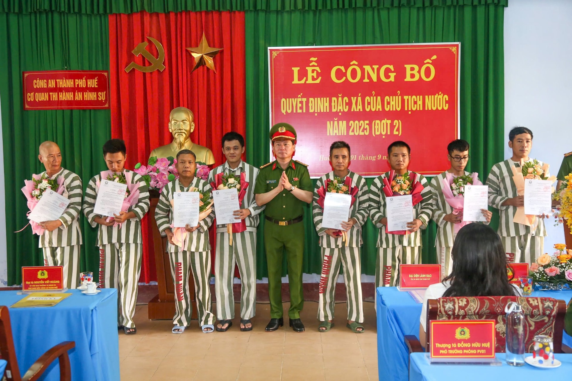 z6966753958658_393ebc7a358fa59dbdb7919ca6db5f28.jpg