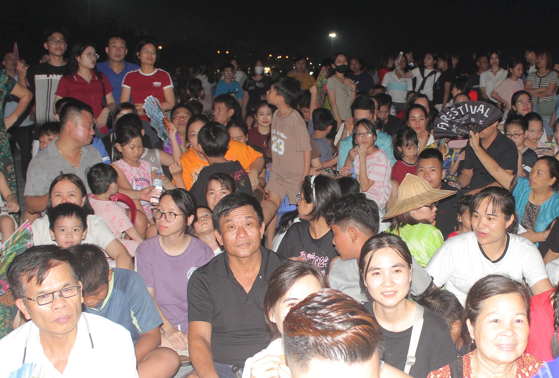 chuong_trinh_nghe_thuat10.jpg
