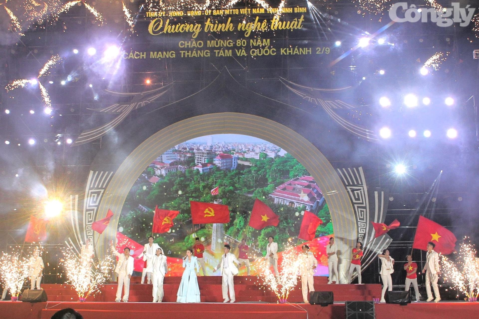 chuong_trinh_nghe_thuat8-1-.jpg
