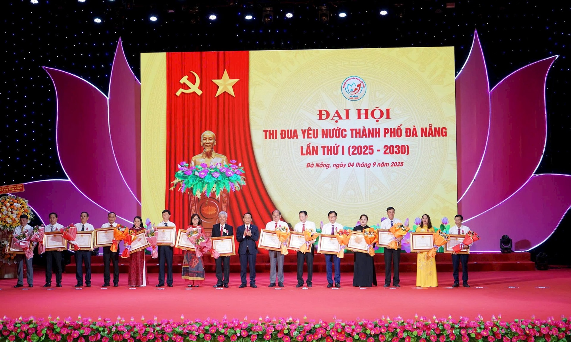 4-9-bang-khen-tt-ca-nhan.jpg