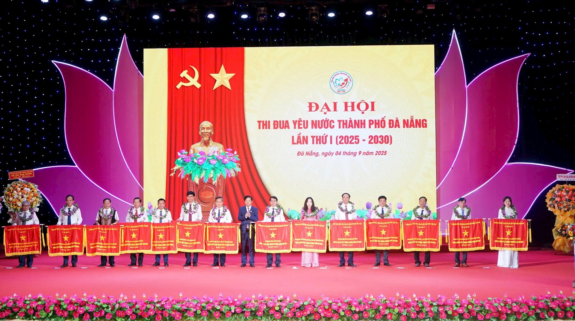 4-9-co-chinh-phu.jpg