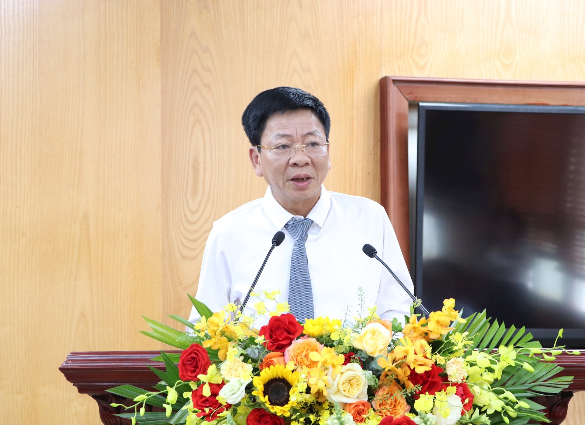 2btc-cong-bo.jpg