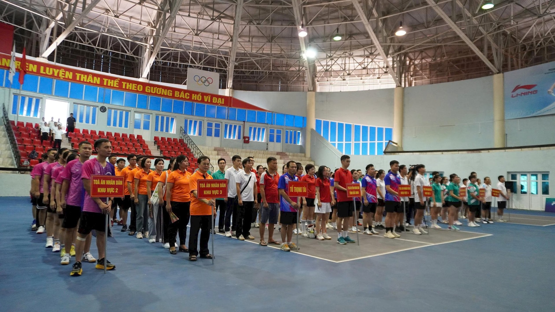 eafcbc348ff104af5de04.jpg