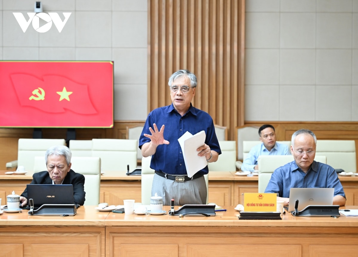 thu tuong pham minh chinh chu tri phien hop voi hoi dong tu van chinh sach hinh anh 2