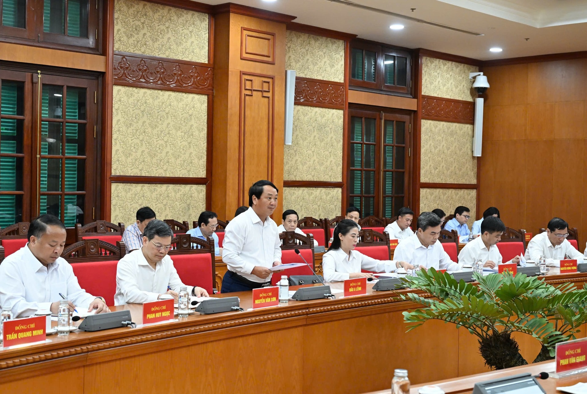Bộ Chính trị cho ý kiến về công tác chuẩn bị Đại hội Đảng bộ hai tỉnh Tây Ninh và Tuyên Quang- Ảnh 5.