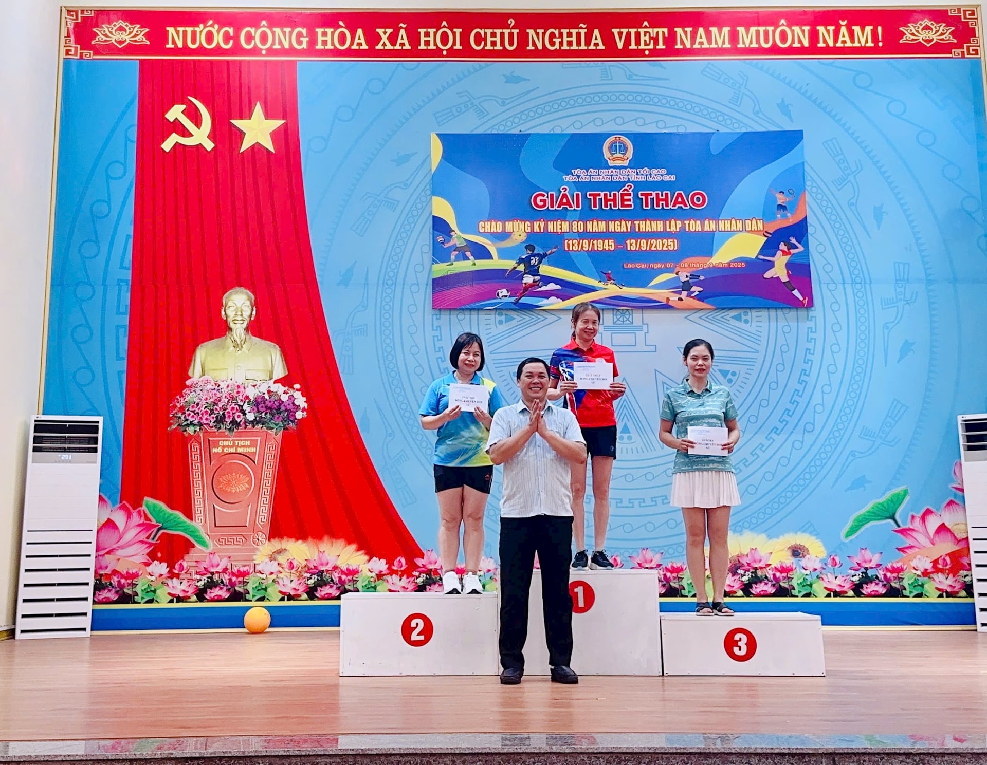 giai-bong-truyen.jpg