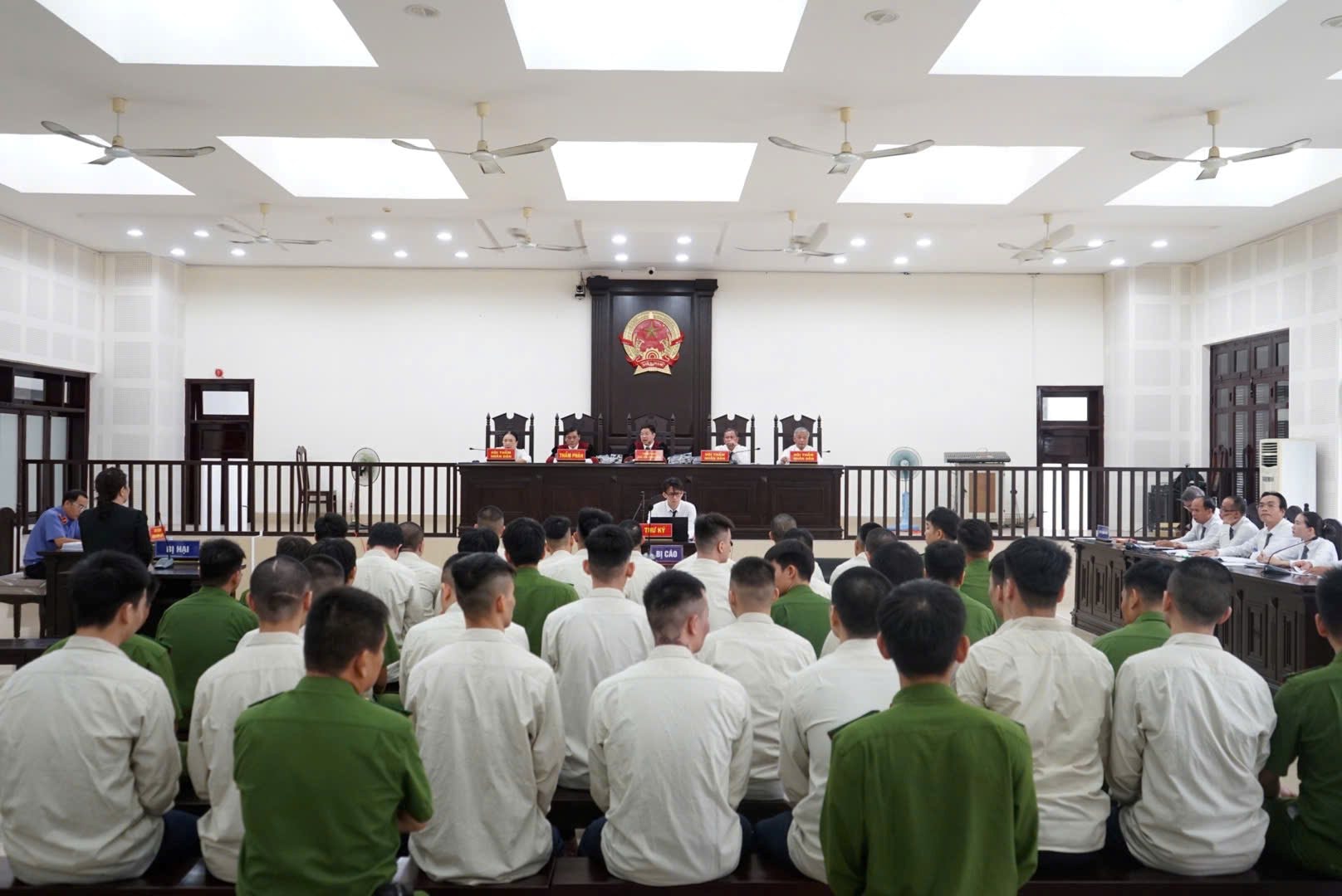 11-9-tatp-nhom-gn10.jpg