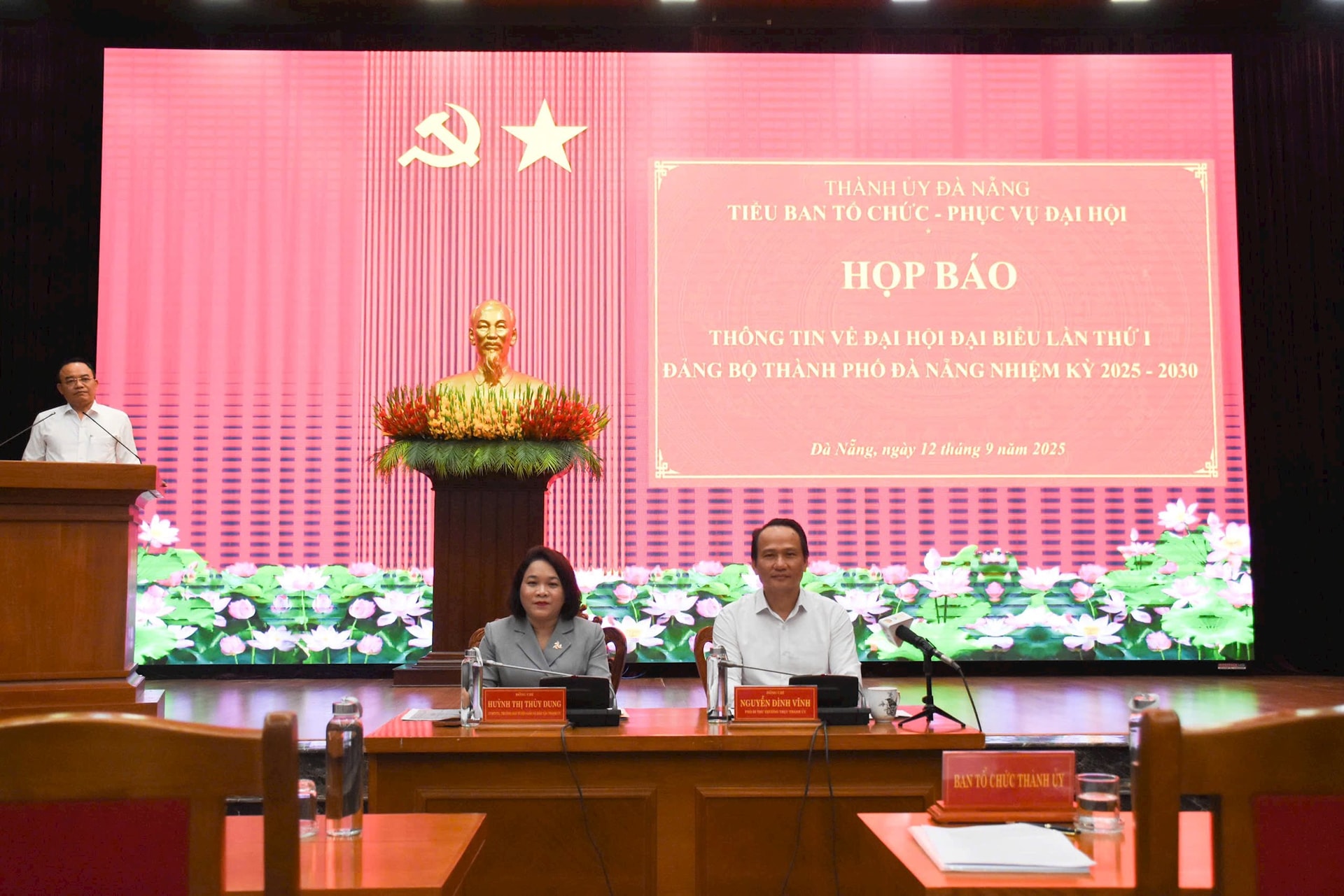 12-9-hop-bao9.jpg