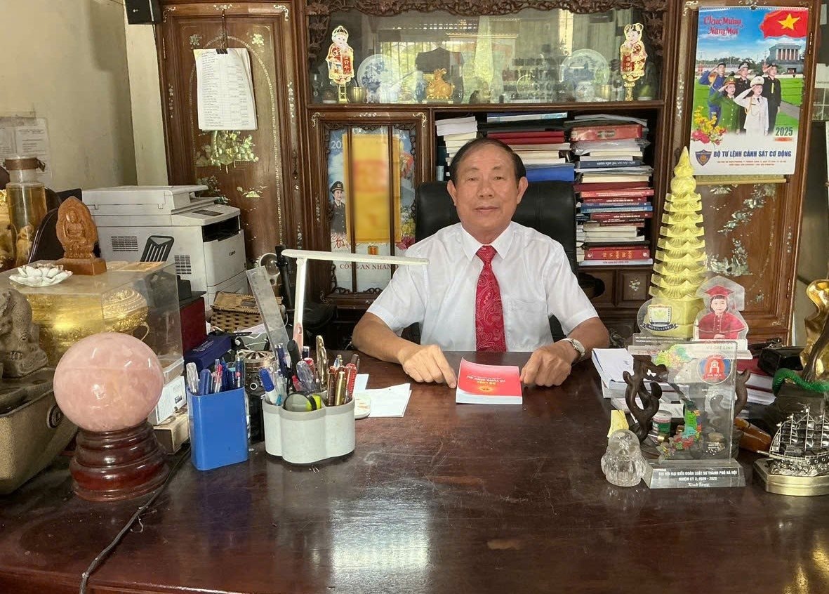 ong_vu_viet_nang.jpg