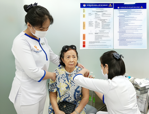 nha-may-vaccine-vnvc-tiep-nhan-cong-nghe-san-xuat-thuoc-sinh-hoc-tien-tien-tu-nga3.png