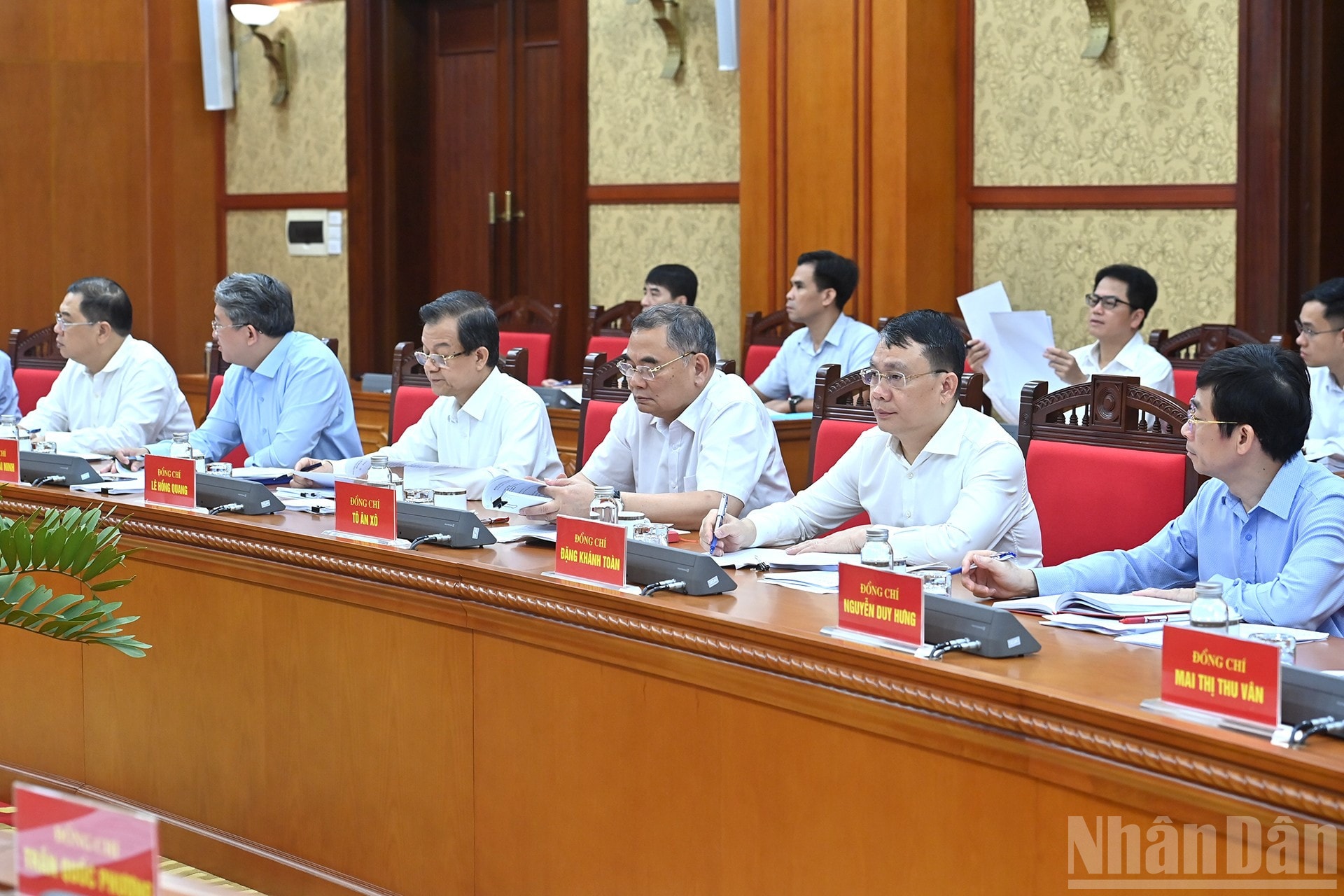 Các đại biểu tham dự cuộc làm việc. ndo_br_a6-bnd-6923.jpg