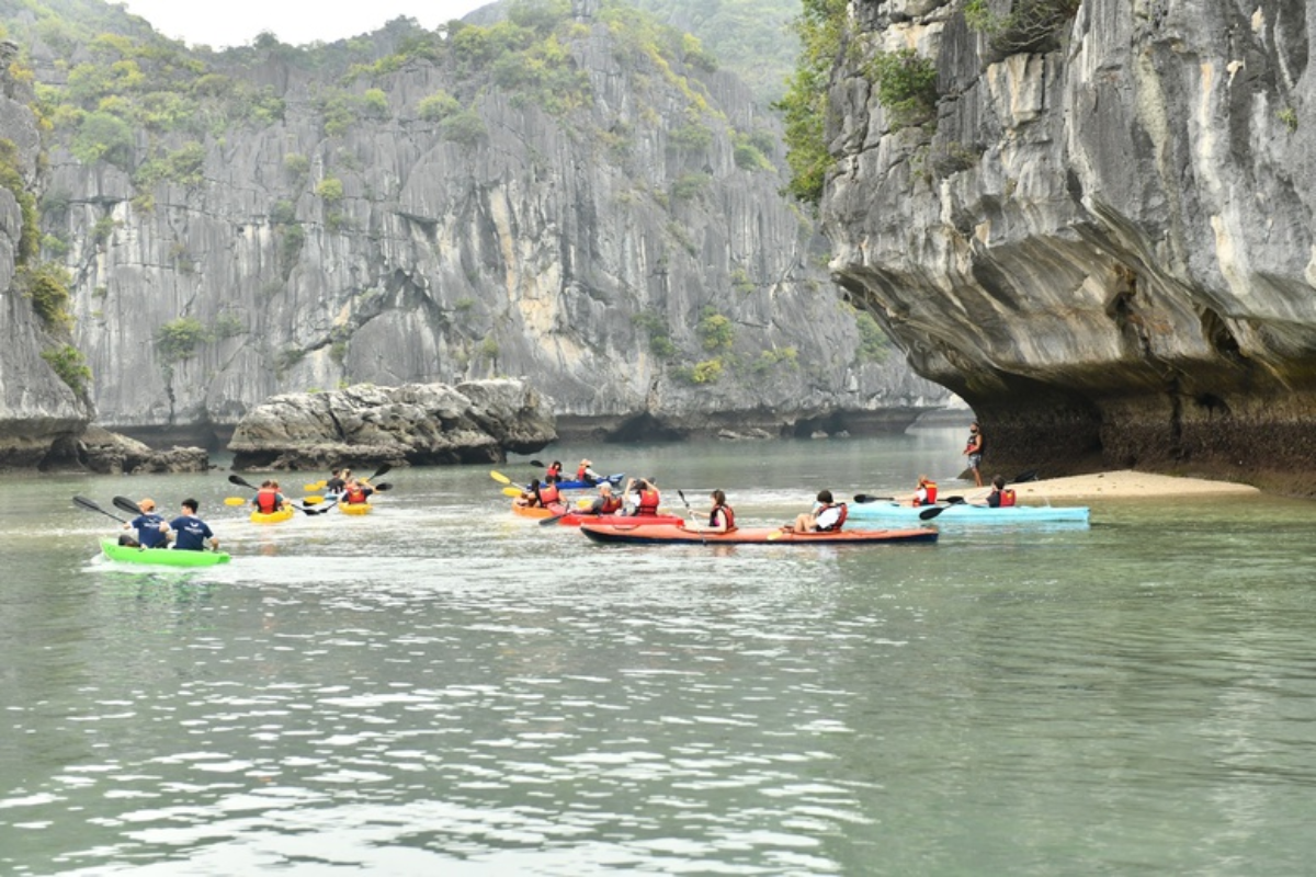 xay-dung-san-pham-moi-kich-cau-du-lich-anh-minh-hoa-..png